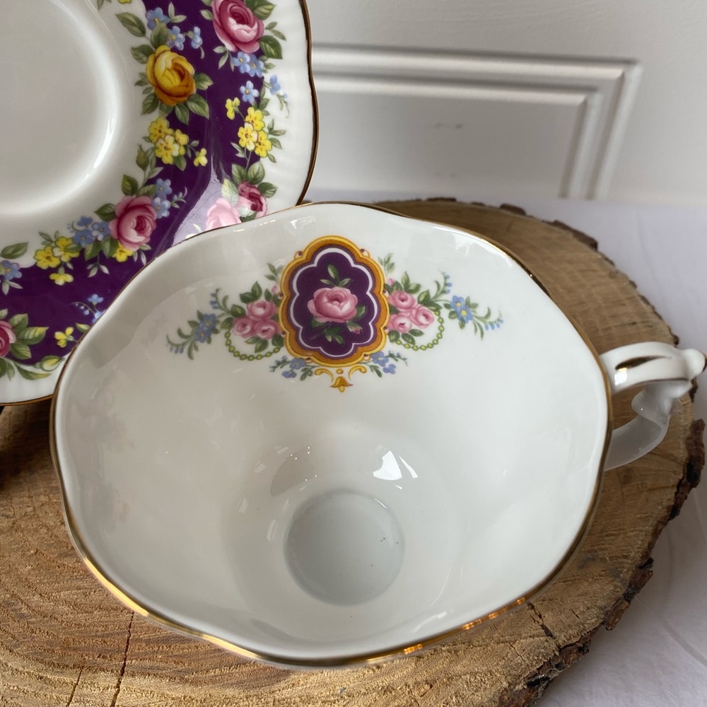 Royal Albert Garland Series Radiance Fine Bone China Footed Tea Cup And Saucer - Picture 5 of 9